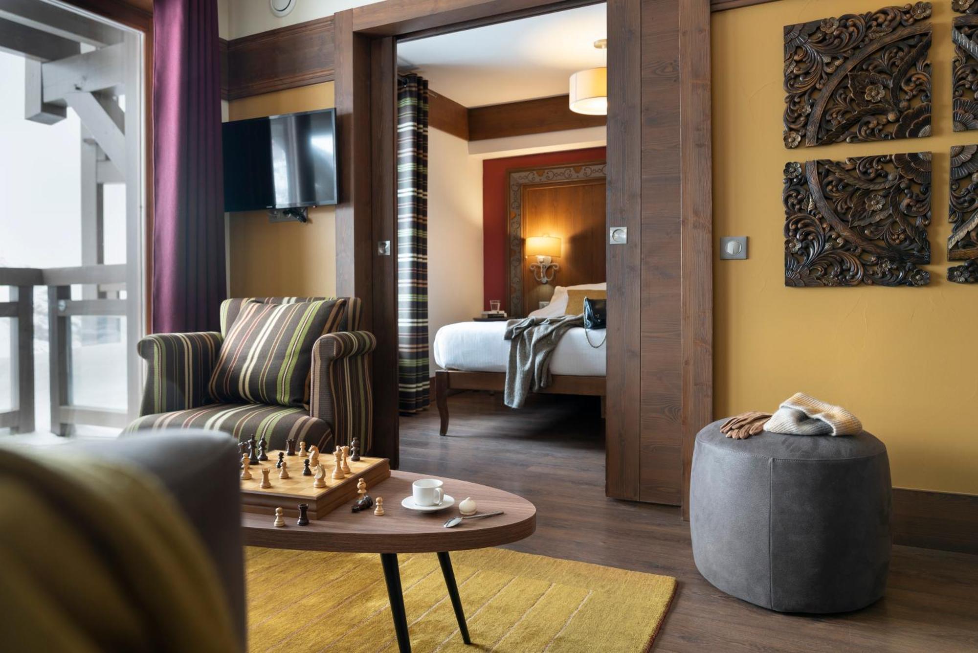 Le Hameau Du Kashmir Aparthotel วัลโตรองส์ ภายนอก รูปภาพ