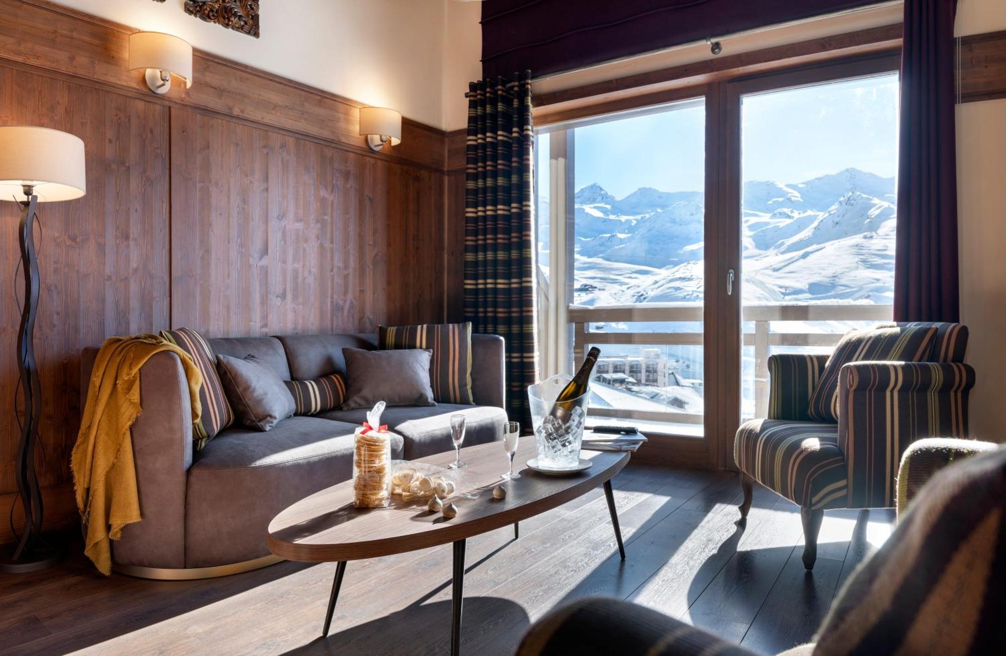 Le Hameau Du Kashmir Aparthotel วัลโตรองส์ ภายนอก รูปภาพ