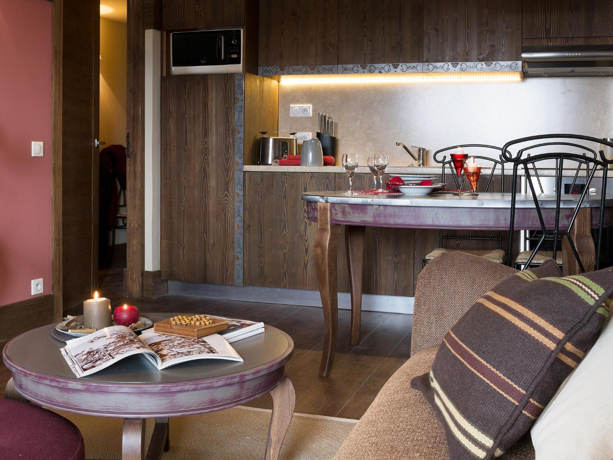 Le Hameau Du Kashmir Aparthotel วัลโตรองส์ ภายนอก รูปภาพ